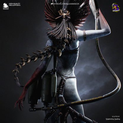Ash-Crowned Alien Warleader