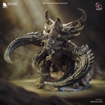 Colossal Alien War Behemoth