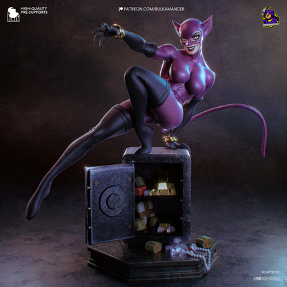 Feline Jewel Thief