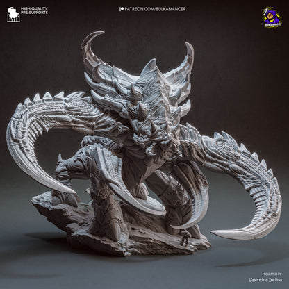Colossal Alien War Behemoth