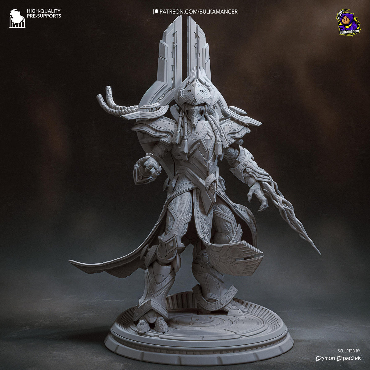 Golden Armored Alien Commander | Resin Garage Kit | Sci-Fi | Unpainted Figure