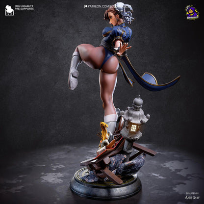 Blue-Dressed High-Kick Martial Artist | Resin Garage Kit | Unpainted Figure