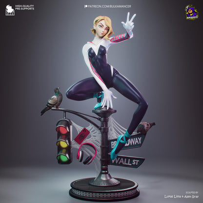 Blonde Street-Sign Acrobat Heroine | Resin Garage Kit | Unpainted Figure