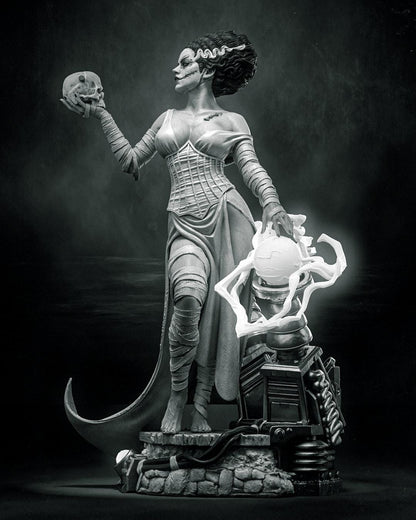 Reanimated Gothic Lab Bride | Resin Garage Kit | Unpainted Figure