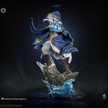 Hooded Frost-Tide Spellweaver | Resin Garage Kit | Unpainted Figure