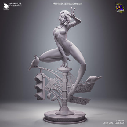 Blonde Street-Sign Acrobat Heroine | Resin Garage Kit | Unpainted Figure