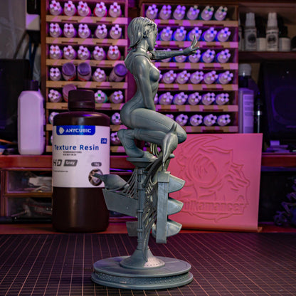Blonde Street-Sign Acrobat Heroine | Resin Garage Kit | Unpainted Figure