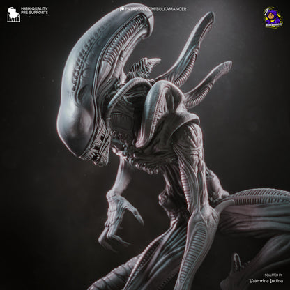 Long-Tailed Biomechanical Stalker | Resin Garage Kit | Unpainted Figure