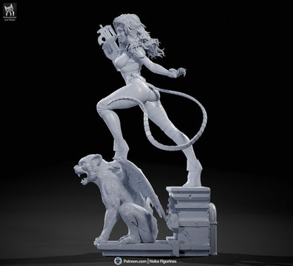 Gargoyle-Perched Cat Burglar | Resin Garage Kit | Unpainted Figure