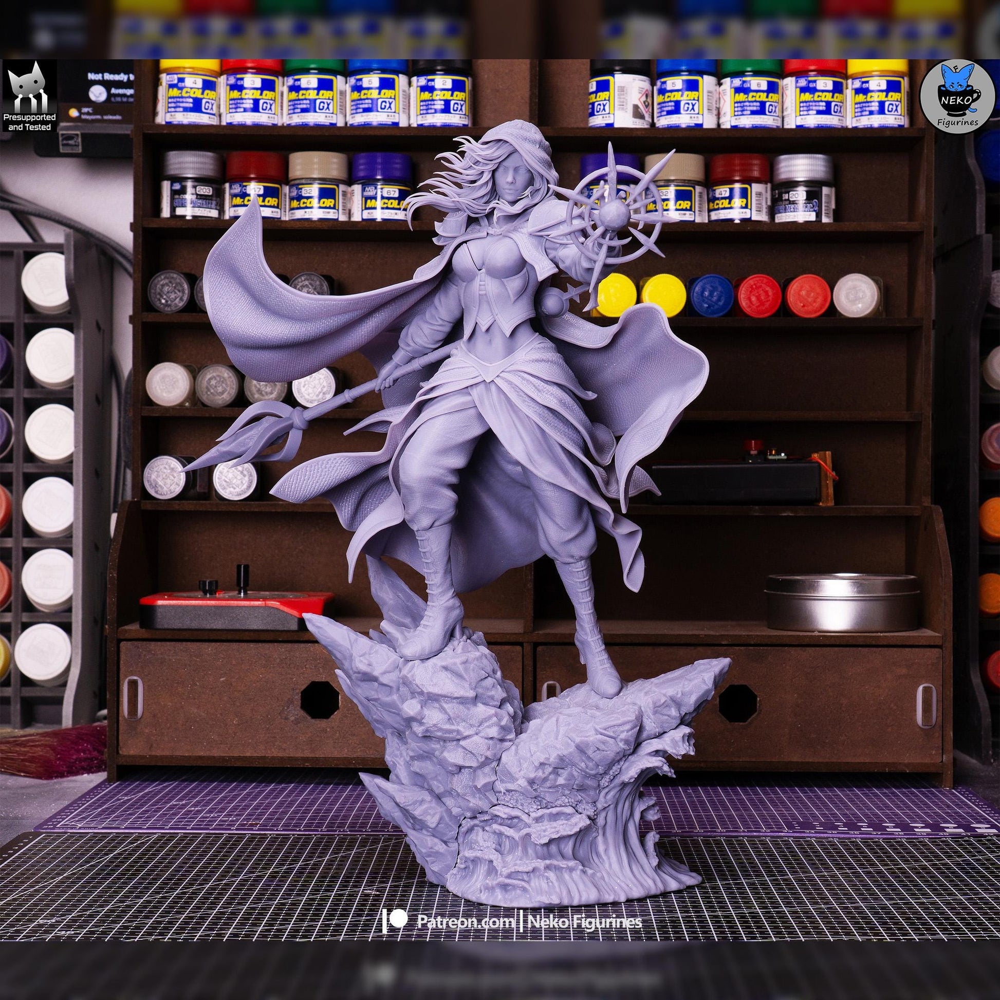 Hooded Frost-Tide Spellweaver | Resin Garage Kit | Unpainted Figure
