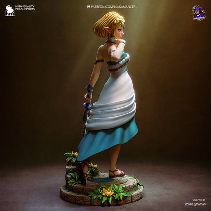 Golden-Haired Elven Relic Bearer